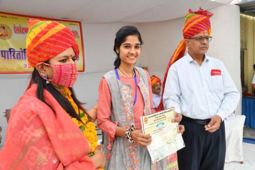 2022 - Honour to Meritorious Students in presence of General Secretary,NWREU-Mukesh Mathur, DRM-NWR,JODHPUR, CEO-RAILWAY BANK,JODHPUR and RAILWAY OFFICERS